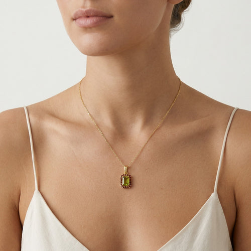 Harmony Fusion in Gelbgold mit Moldavit und Granat
