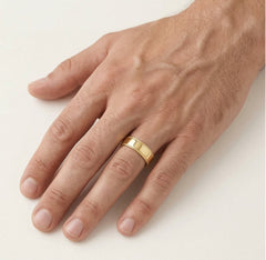Eleganter Hochzeitsring aus Gelbgold mit optionalen Steinen