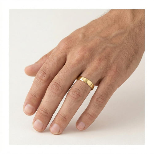 Anillo clásico de oro amarillo