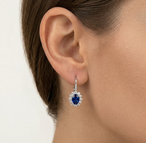Saphir- und Diamant-Ohrstecker