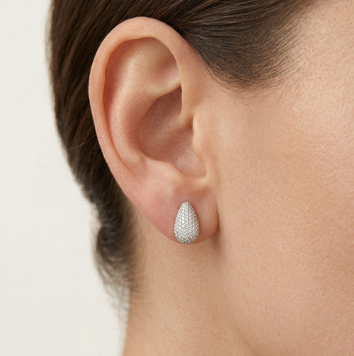 Sterling-Silber-Ohrstecker in Tropfenform mit Zirkonia