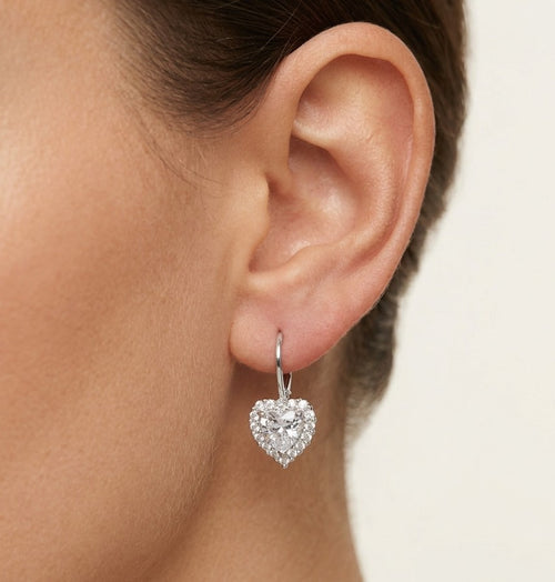 Herzförmige Hängeohrringe aus Sterlingsilber mit Zirkonia