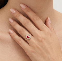 Elegant rose gold diamond and ruby ring