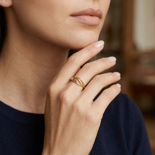 Dvojitý zlatý elegantní prsten