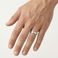 White gold ring with high polished finish