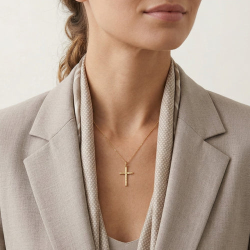 Modernes Goldkreuz