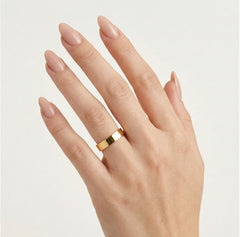 Anillo de boda grueso de 4 mm en oro amarillo