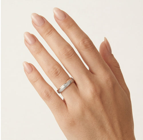 Bague de mariage en or blanc mat et or rose poli