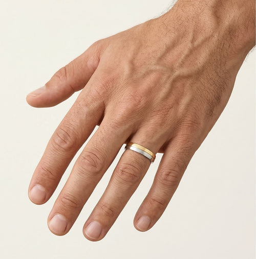 Anillos de boda dobles en oro con engaste en canalAnillos de boda dobles en oro con engaste en canal