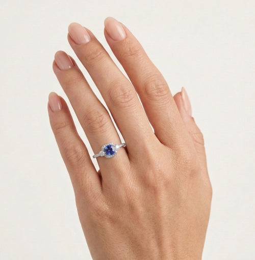 Prsten s tanzanitem a diamanty