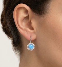 Pendientes halo de ópalo azul redondo de plata esterlina