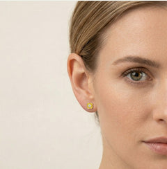 Yellow gold stud earrings with round cubic zirconia