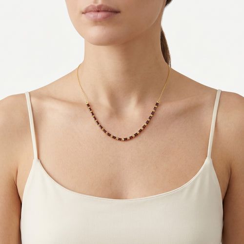 Rectangle garnet necklace