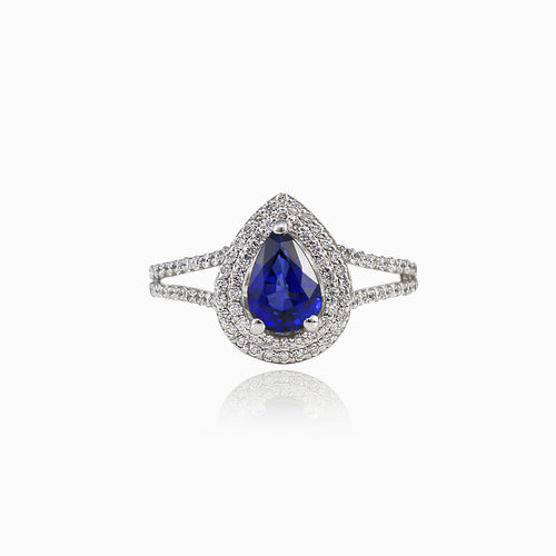 Birnenförmiger Saphir-Ring mit Diamantfassung