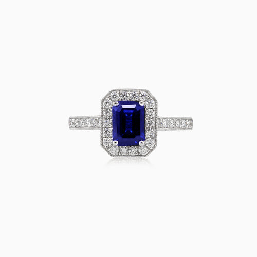 Weißgold mit Saphir und Diamanten
