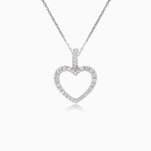 Corazón simple con diamantes