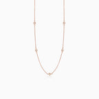 Halskette mit fünf Diamanten