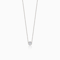 White gold necklace with delicate round solitaire