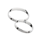 Elegant white gold wedding ring with stone option