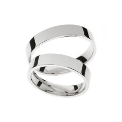 Anillo clásico de oro blanco