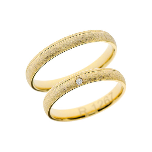 Ehering aus mattem Gelbgold mit Liniendetail