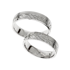 Bague de mariage en or blanc avec un design unique