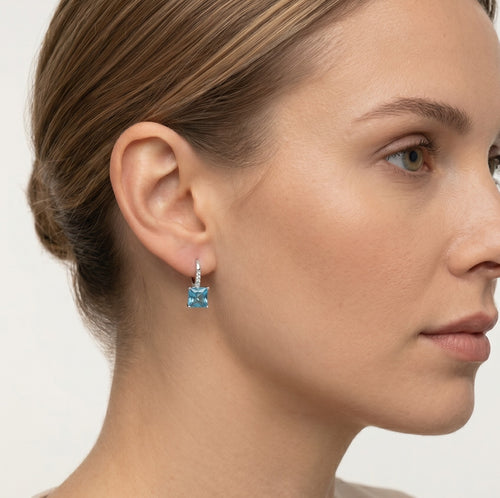 Sterling-Silber-Ohrhänger mit blauem Topas