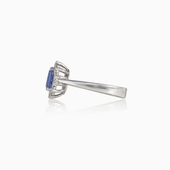 Prsten s tanzanitem a diamanty