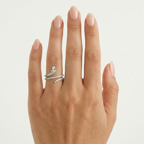 Damenring aus Silber mit Zirkonia und synthetischem Saphir im Schlangendesign