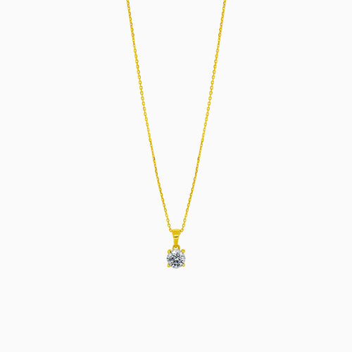 Solitario elegante con diamante
