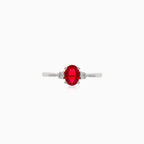 Einfacher Weißgoldring mit Diamant und Rubin