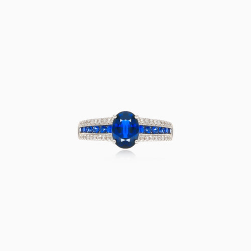 Spektakulärer Diamantring mit Saphir
