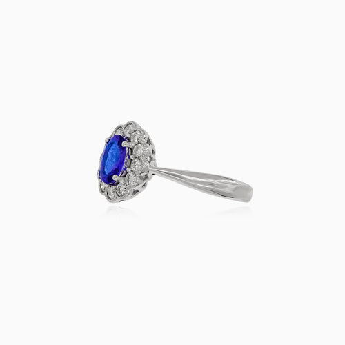 Královský prsten z bílého zlata s tanzanitem a diamanty