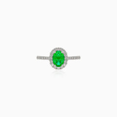 Royal white gold diamond ring with emerald