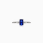 Eleganter Saphir-Weißgoldring mit Diamanten
