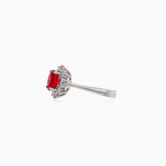 Bague royale en or blanc avec diamant et rubis