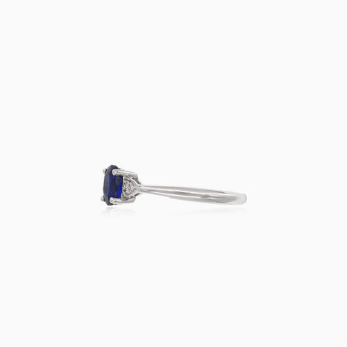 Classic diamond and blue sapphire ring in white gold