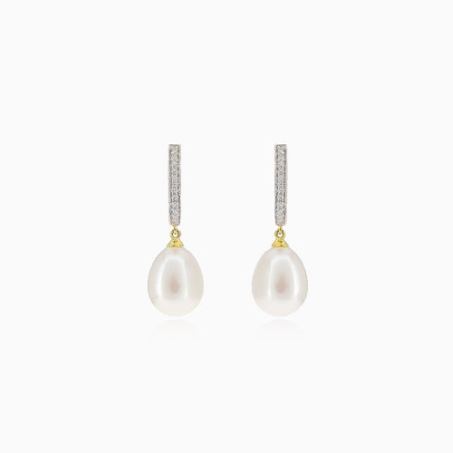 Hängende Gold-Perlen-Ohrringe mit Diamanten