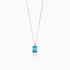 Impresionante collar con topacio y diamante