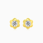 Flower with cubic zirconia in the middle gold earrings