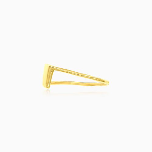 Yellow gold volt ring