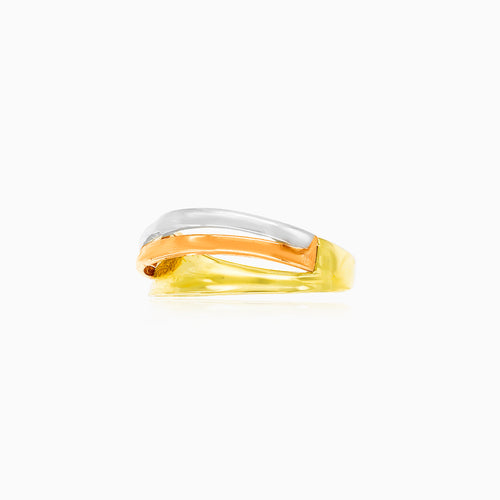 Ring aus dreifarbigem Gold mit Rollen-Design