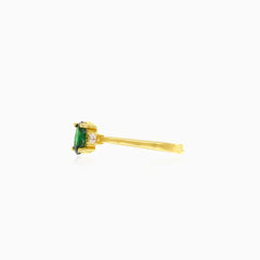 Oval cut green synthetic emerald ring