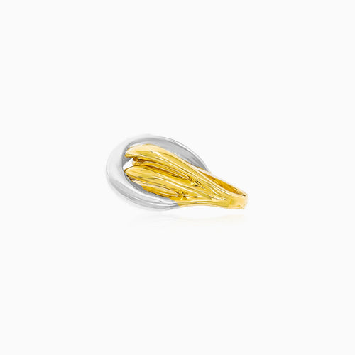 Goldring mit überkreuztem zweifarbigen Design