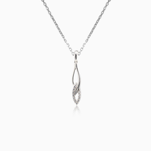 Geflochtener Anhänger aus Weißgold mit Zirkonia