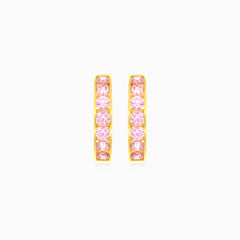 Rosa Quarz Huggie-Creolen