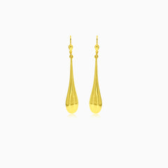 Yellow gold dramatic drop earrings