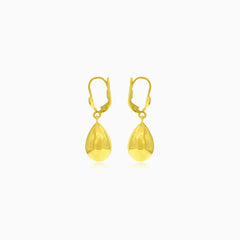 wassertropfen-hängende-gold-ohrringe