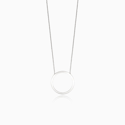 Weißgoldkette mit einem sanften Kreis