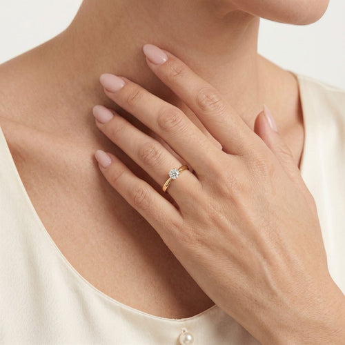 Elegantní solitérní diamantový prsten